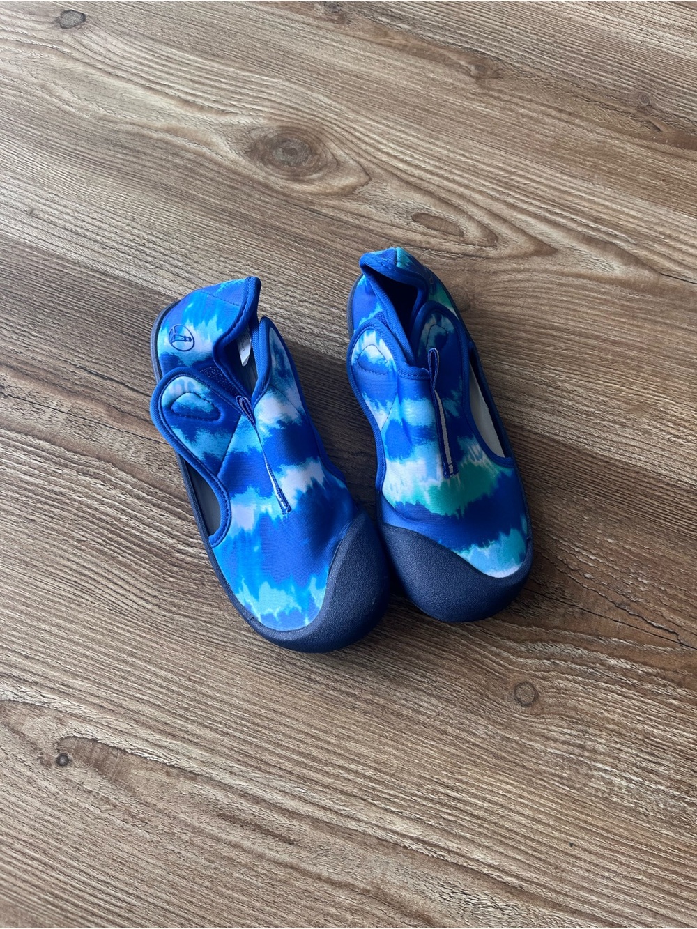 Lands End Kids Adventurer Water Shoes NWOT. Size 13.